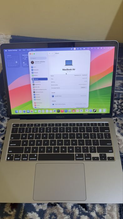 Macbook air m1 8. 256
