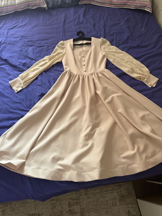 Платье женское миди