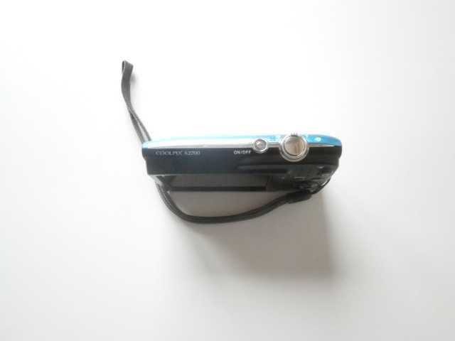 Фотоапарат Nikon Coolpix S2700