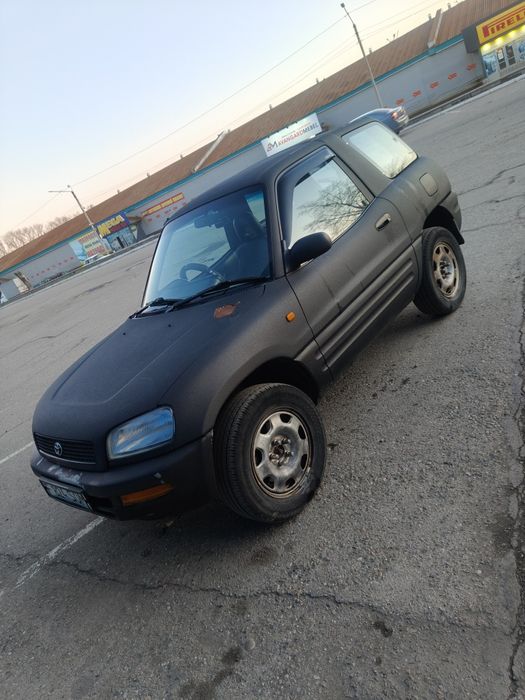Продам Toyota RAV4 1995г