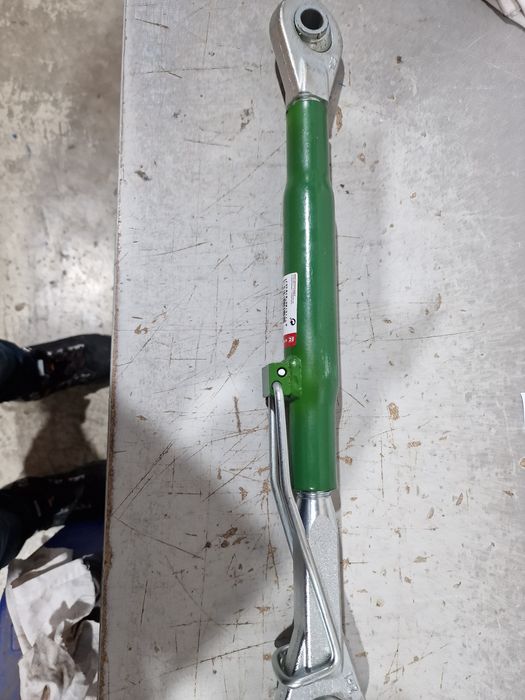 Tirant central tractor john deere original seria 3000 preț 400 lei se