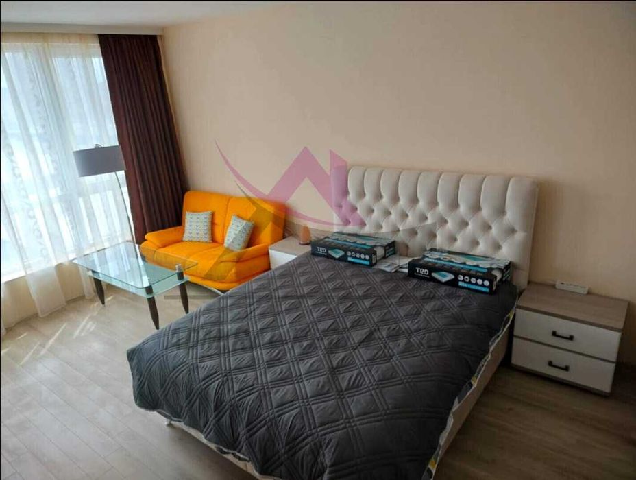 Дава се под наем Тристаен апартамент в Варна, Младост 1 - 100 кв.м за 800 € - Снимка #2