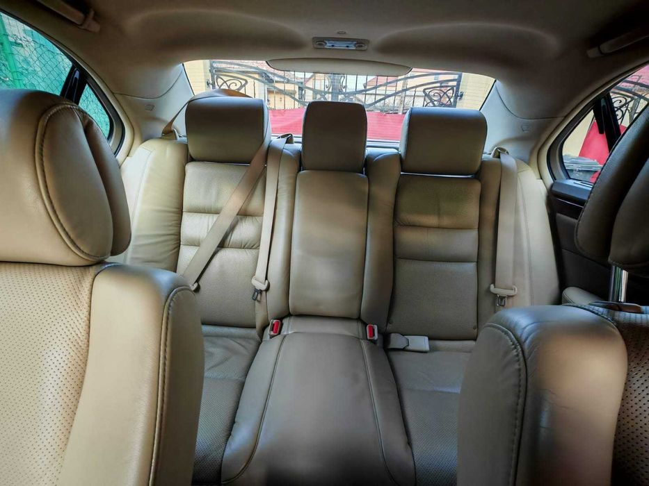 De vânzare Honda Legend 2006 stare bună, 129.187 km