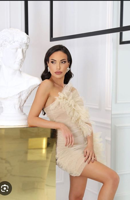 Рокля Avin- Vanilla Sparkling