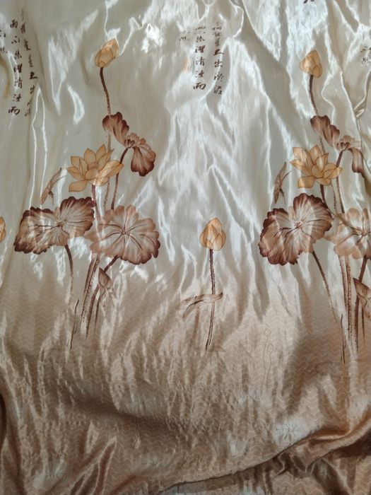 Продам шторы теневые