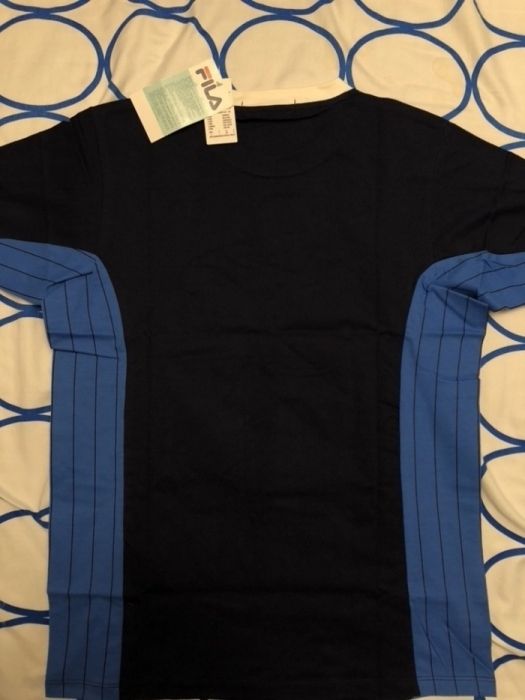 Tricouri Fila marimea M si unul L,de tenis!
