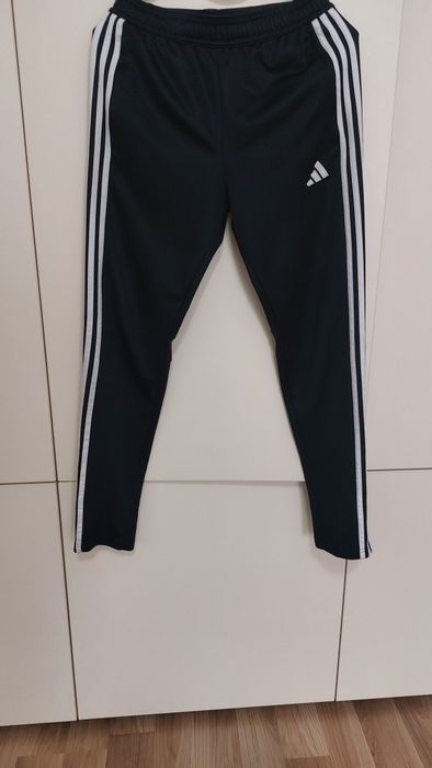 Trening Adidas Performance pentru fotbal Tiro Essentials, mărime 164 cm