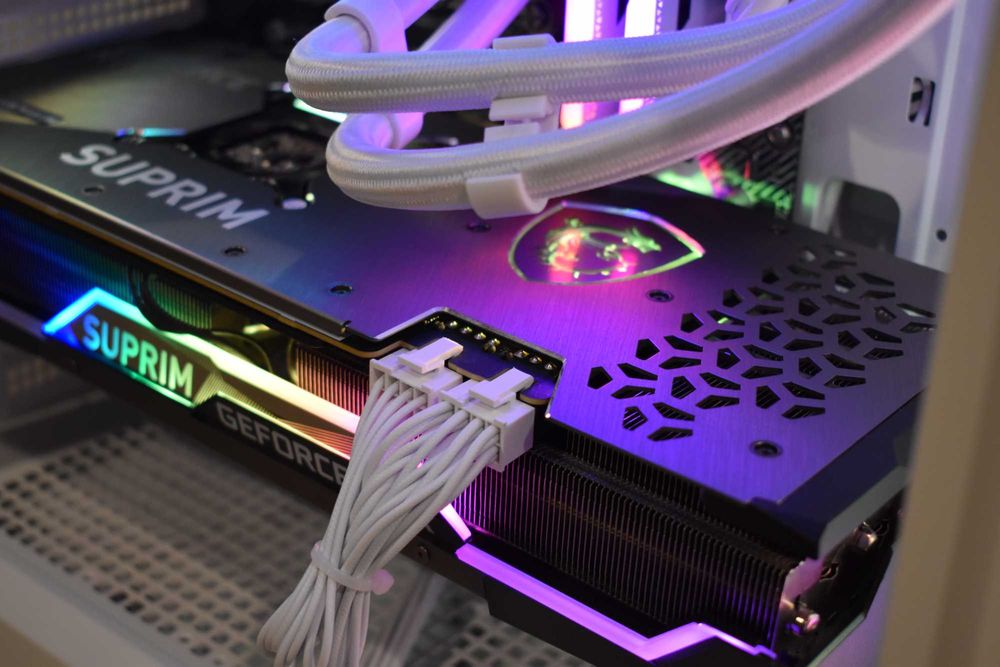 Геймърски Компютър Ryzen 7 5800x | Rtx 3070 | 32GB ram | 512GB Ssd |