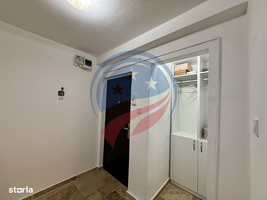 Apartament de închiriat – 3 camere | Cartier 1 Mai – Insulă, Craiova