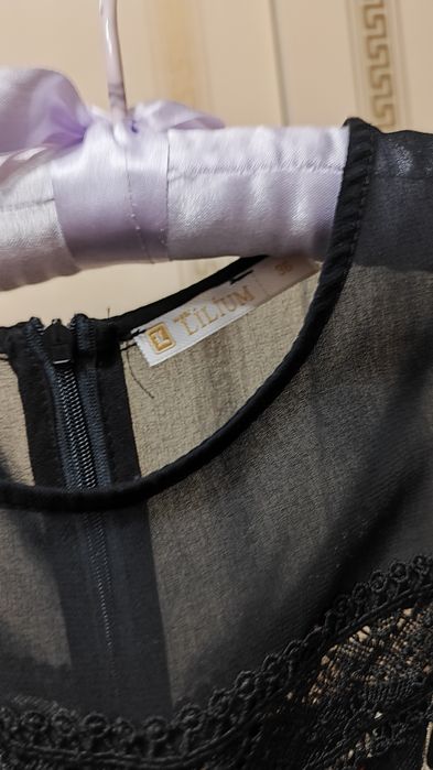 Женское платье Б/у