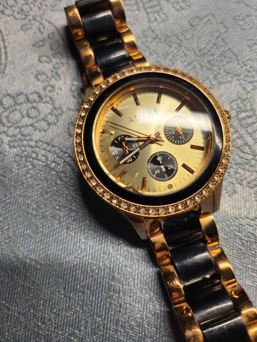 Дамски часовник  Adexe