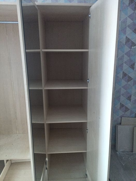 Продам шкаф с антрисолью