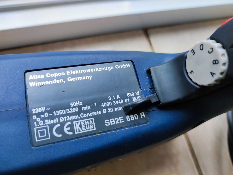 Bormasina AEG SB2E, 680 wati, de reparat