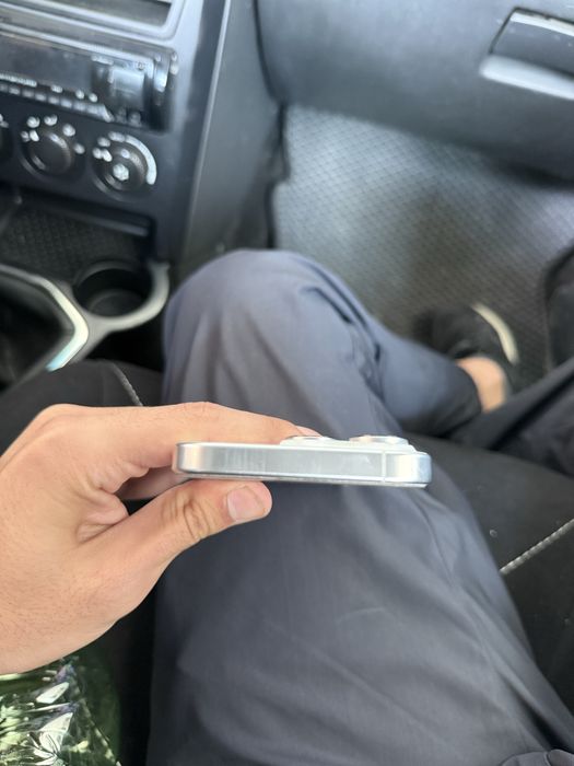 Iphone 16 pro цена 450к торг есть без минусов