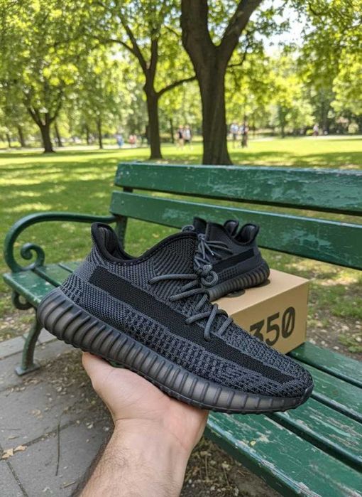 Adidasi Yeezy Boost 350 v2 Black - Adidasi Premium 40-46