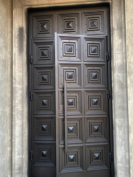 Профессиональная покраска ворот и металлоконструкций