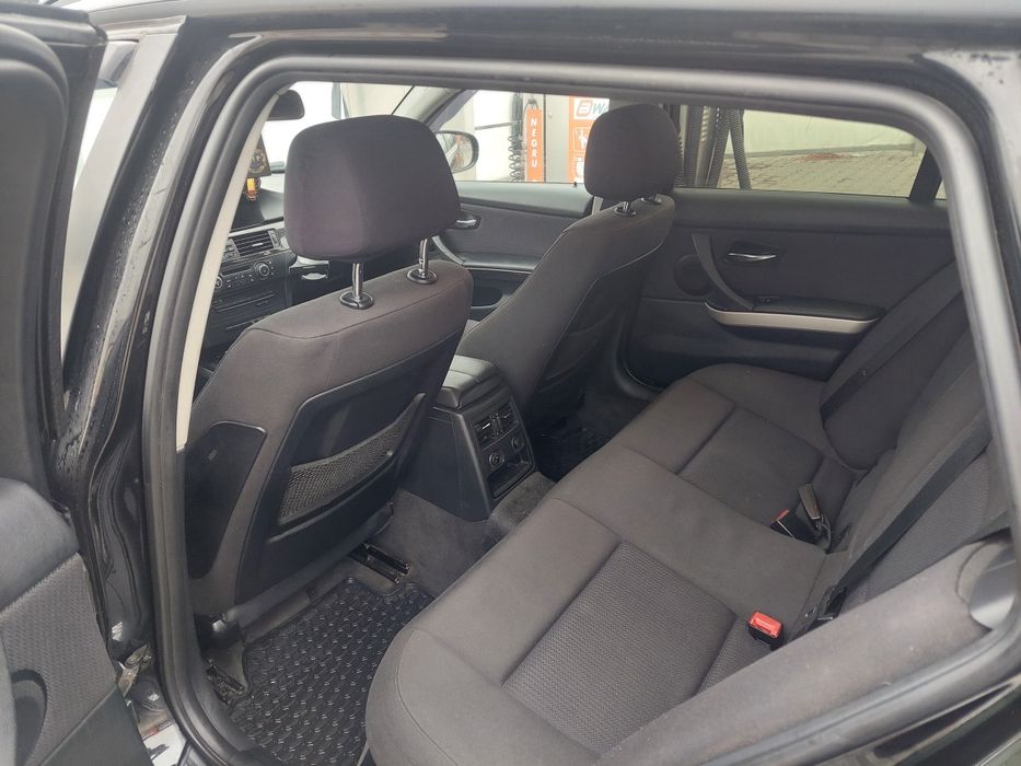 Proprietar vând BMW 320 xdrive 2012 euro 5 184 cai