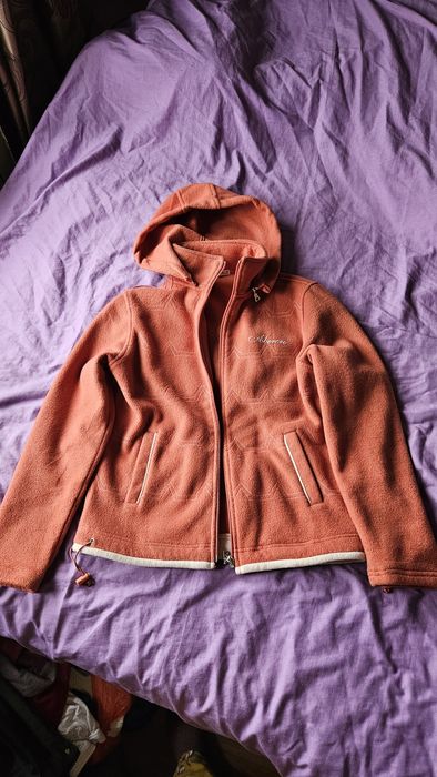 Женские вещи даром