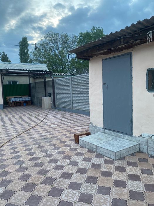 Продам дом на тайване.