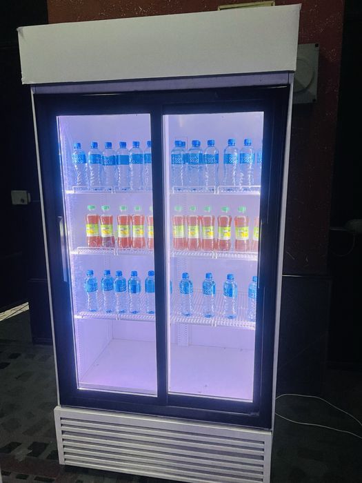 Витринные холодильники СКИДКА!