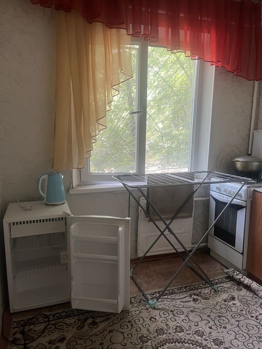 Сдам помесячно в центре !