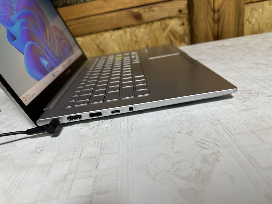 Ноутбук intel Core i5-1135G7/RAM 8Gb/SSD 256Gb/intel Iris Xe Graphics