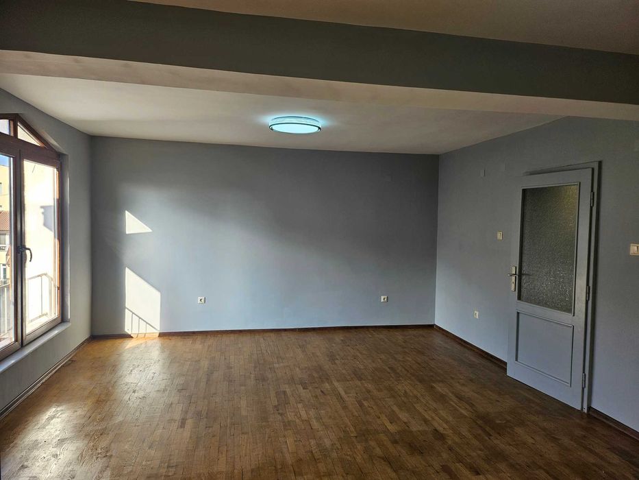 Продава се Двустаен апартамент в Варна, Лятно кино Тракия - 64 кв.м за 997 €/кв.м - Снимка #3