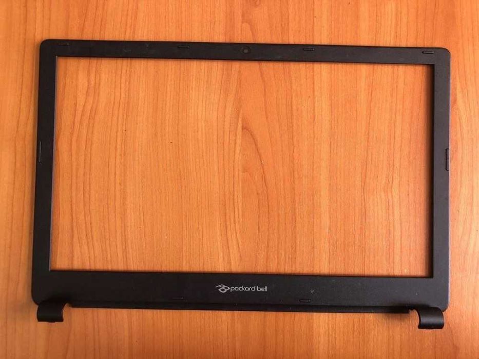 Рамка матрицы ноутбука Packard Bell V5WT2