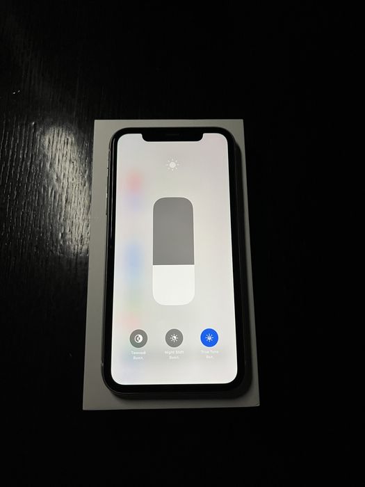 iPhone 11 128gb White 75%