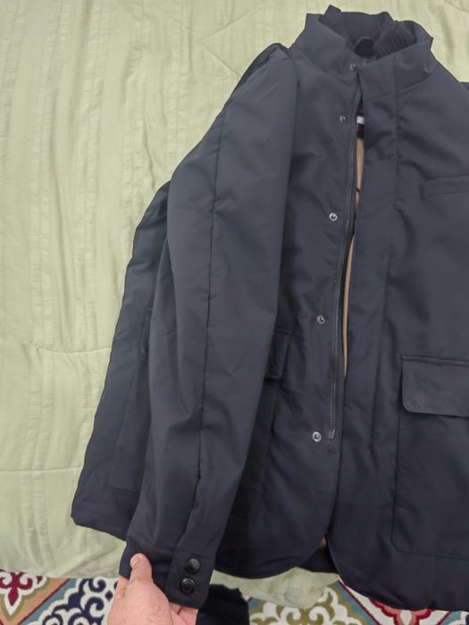 Куртка одевал 1 раз размеров ощибся