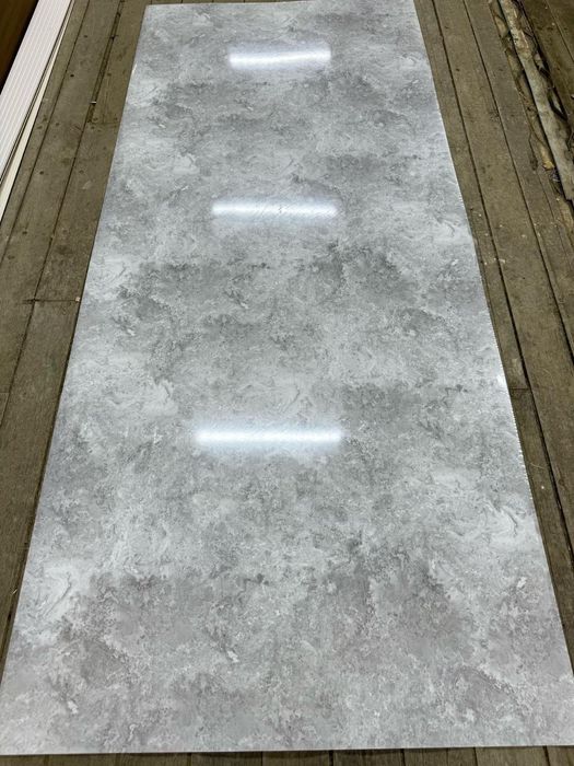 Гибкий мрамор, бамбуковые панели.