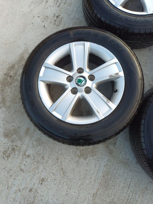 Roti r15 skoda octavia 2