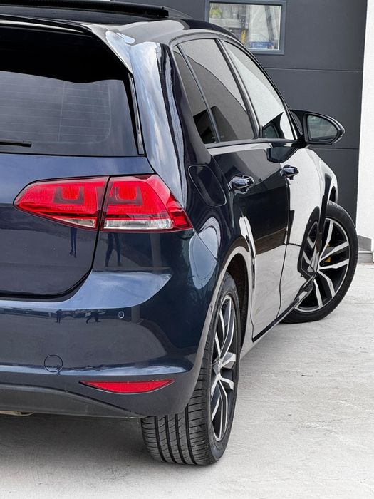 VOLKSWAGEN Golf 2013 — imagine 4