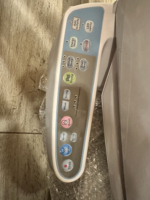 Capac wc cu functie de bideu