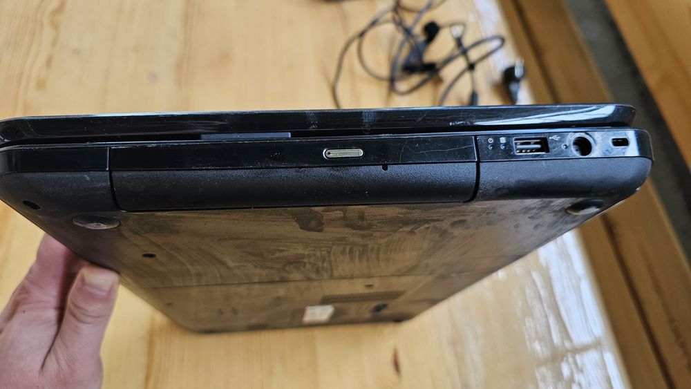 Ноутбук HP Pavilion G7