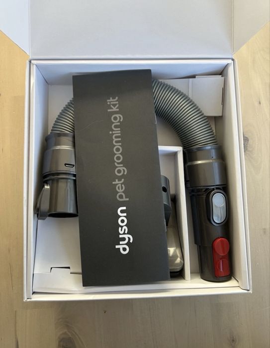 Dyson Pet grooming Kit приставка за прахосмукачка