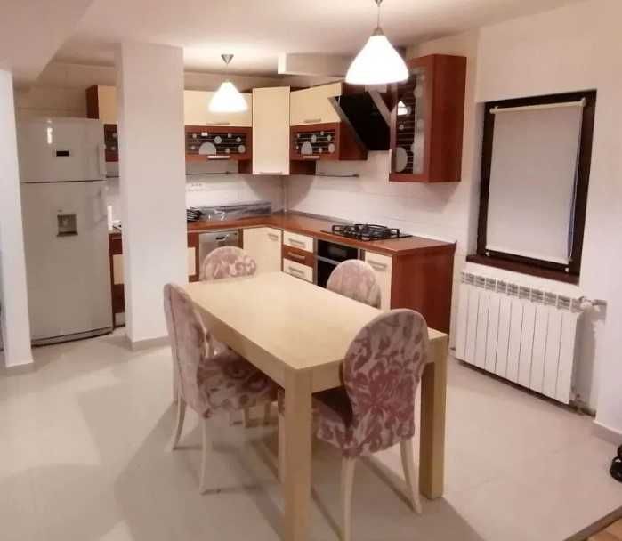 Дава се под наем Двустаен апартамент в Пловдив, Кършияка - 65 кв.м за 316.2 € - Снимка #2