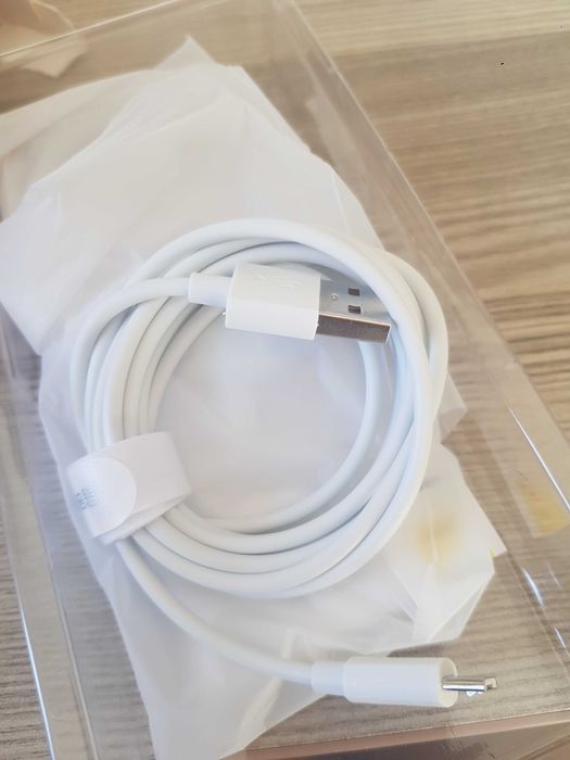 Зарядно beesus micro