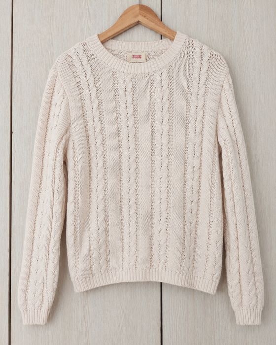 Pulover dama Sisley crem tricotat cu torsade model elegant