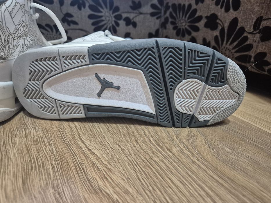 NIKE Air Jordan Dub Zero White / Grey Sneakers (311046 107)