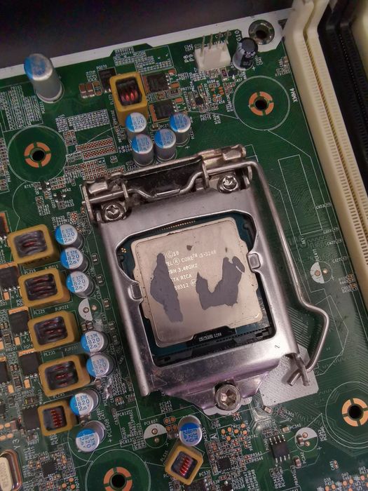 Kit i3 3240 cu placa de baza hp