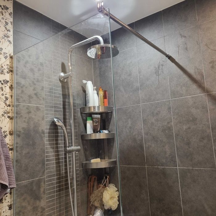 Сръклен параван за баня