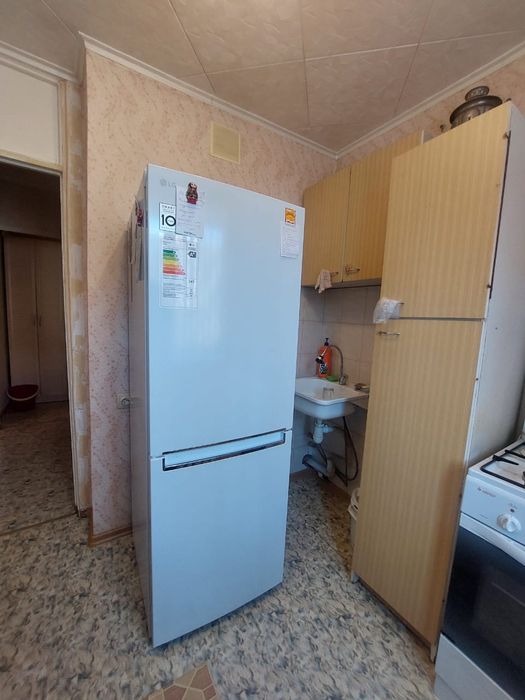 Продам 1 комн кв район УЮТА.