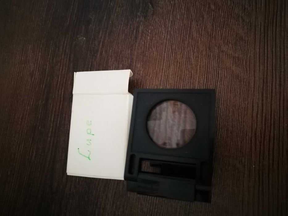 Лупа - настолна , за финна работа