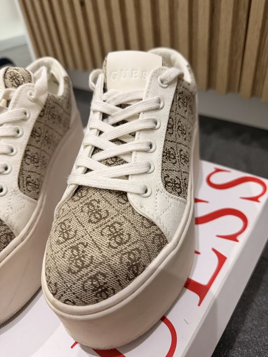 Дамски сникърси Guess
