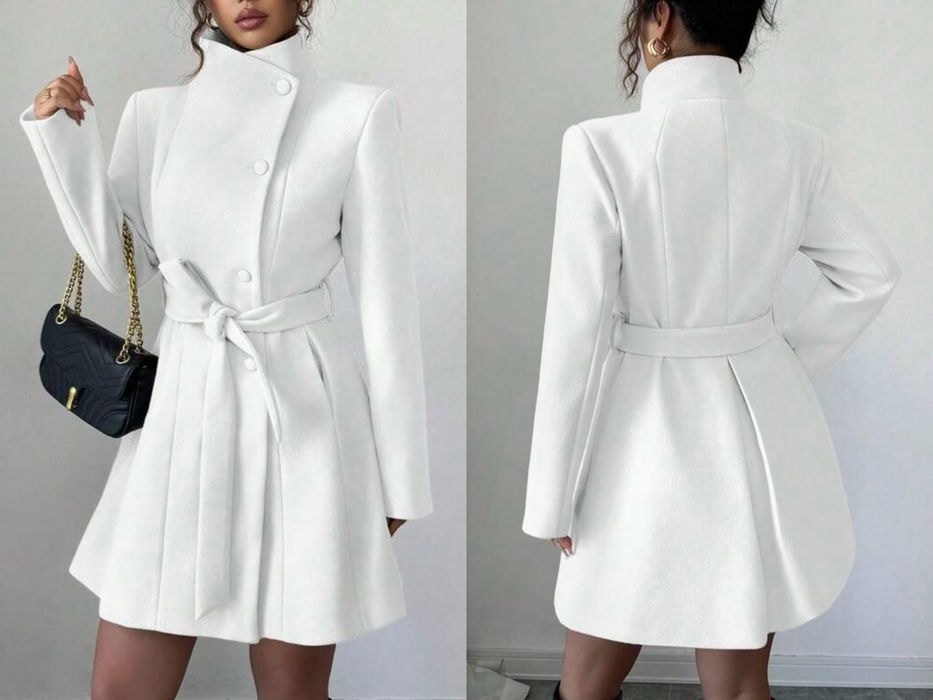 Дамско бяло палто