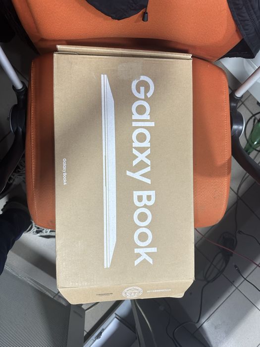 Laptop samsung galaxy book 4 i7 1335u 16gb ssd 512gb sigilat