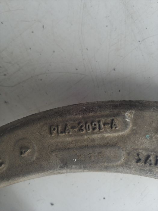 Brat fata stanga Land Rover 2016 PLA3091A