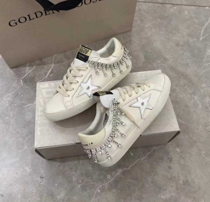 Сникьрси Golden Goose Limited EDT  — кралица