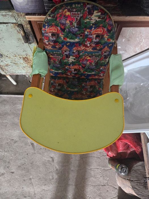 Продам детский стул